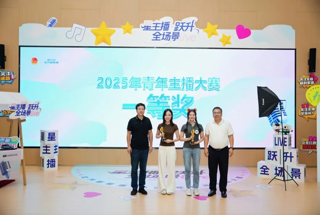 1756362798877606 44.jpg